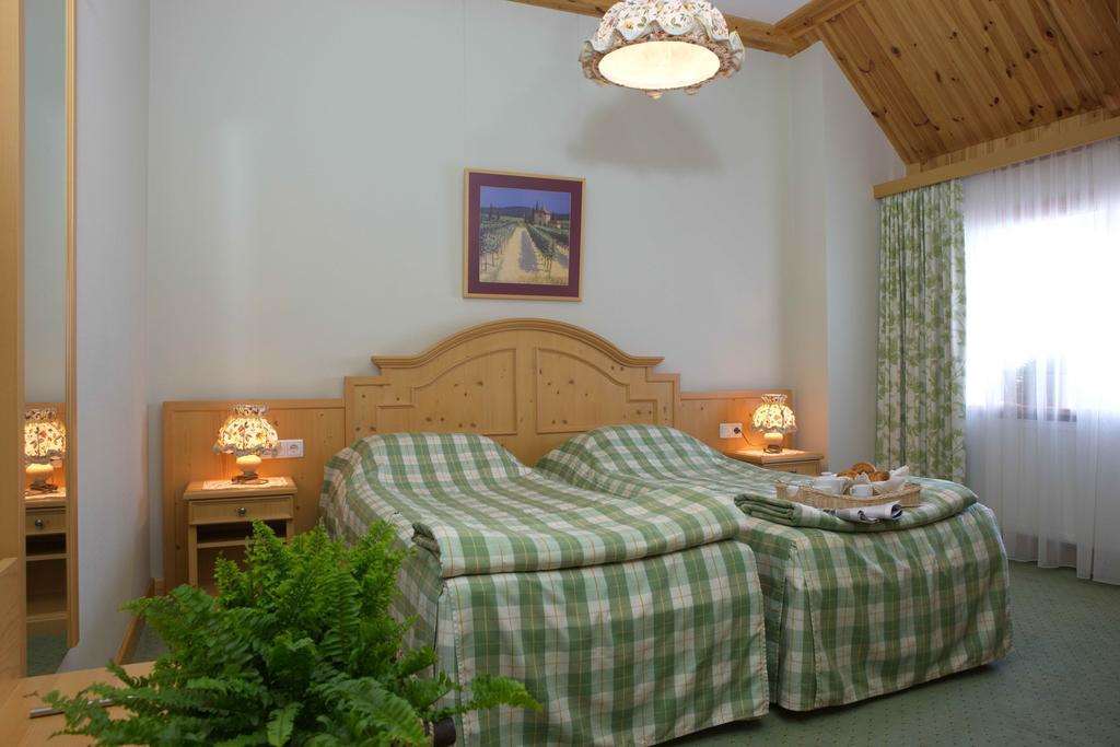 Landhaus Hotel Brovary Cameră foto